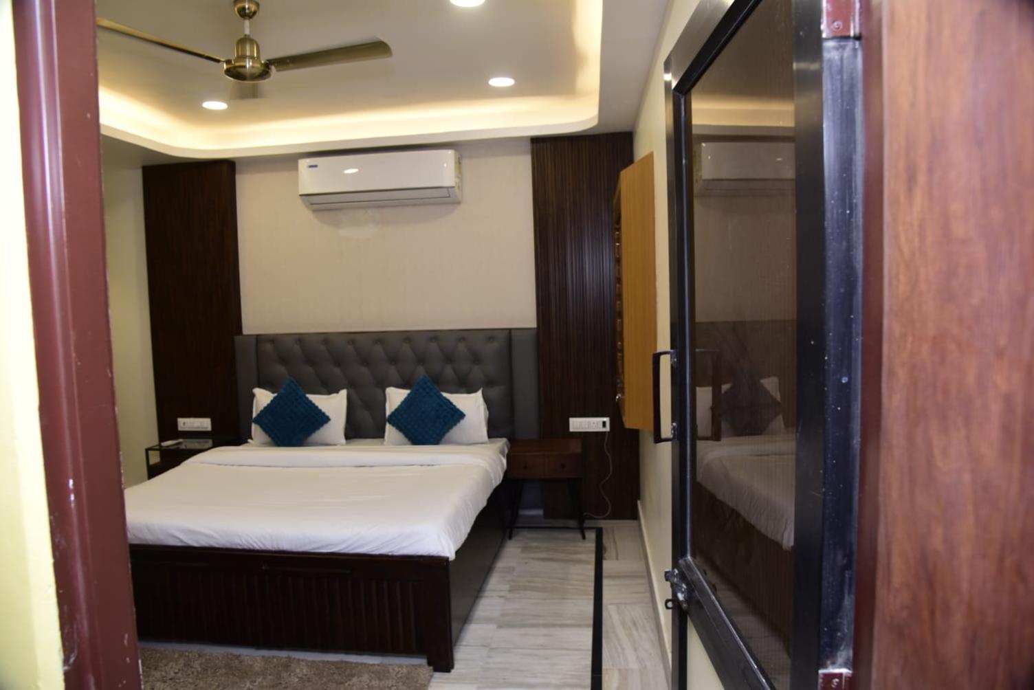 Holiday Out Hotel 焦特布尔 外观 照片