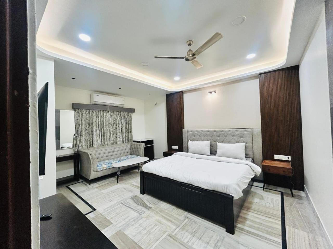Holiday Out Hotel 焦特布尔 外观 照片